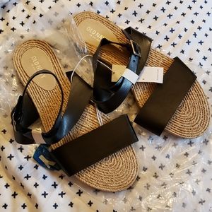 Brand New Old Navy Wrap Around Ankle Sandals